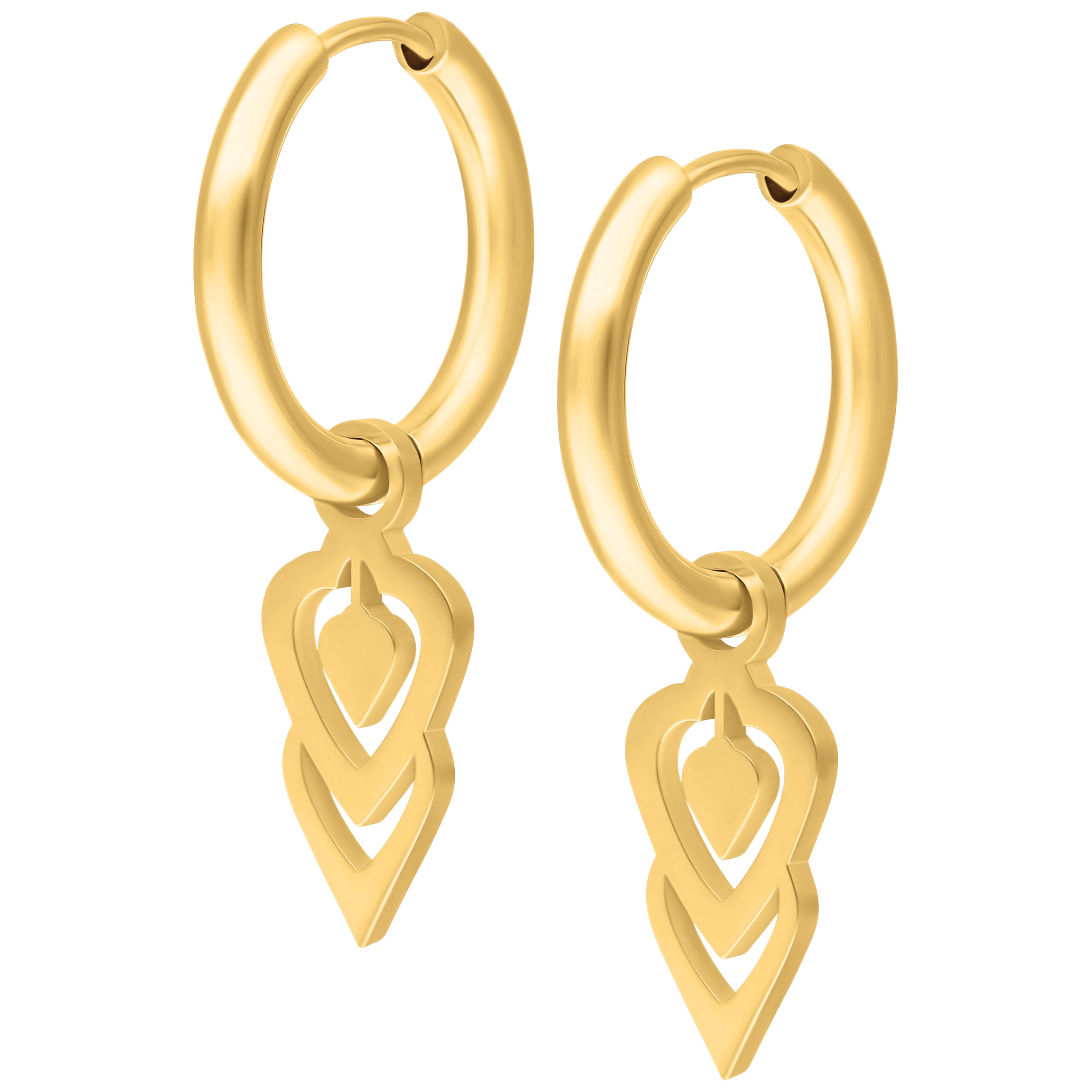 Goldene Edelstahl-Hoops mit einzigartigem Anhänger auf weißem Hintergrund