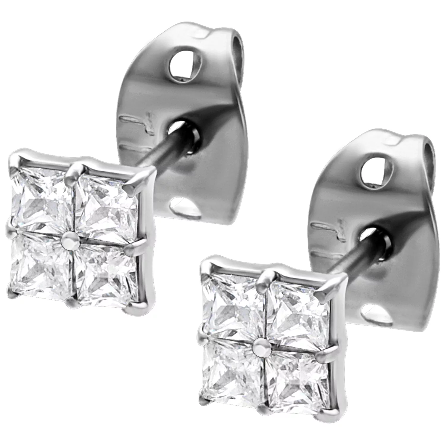 Silberne Ohrstecker mit quadratischen Kristallen auf weißem Hintergrund