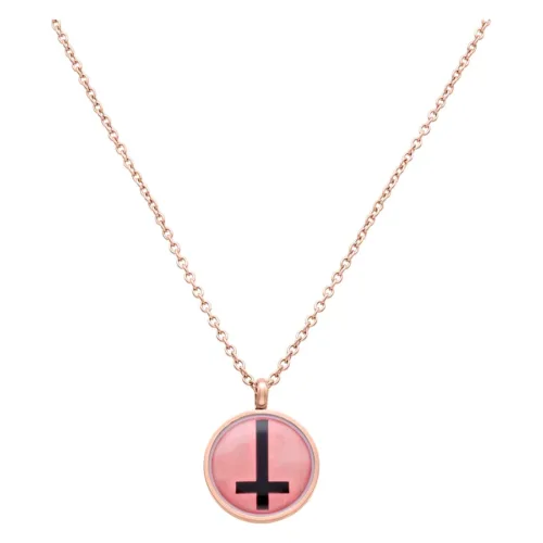 Unisex Kette mit apricotfarbenem Anhänger und schwarzem Kreuz auf weißem Hintergrund