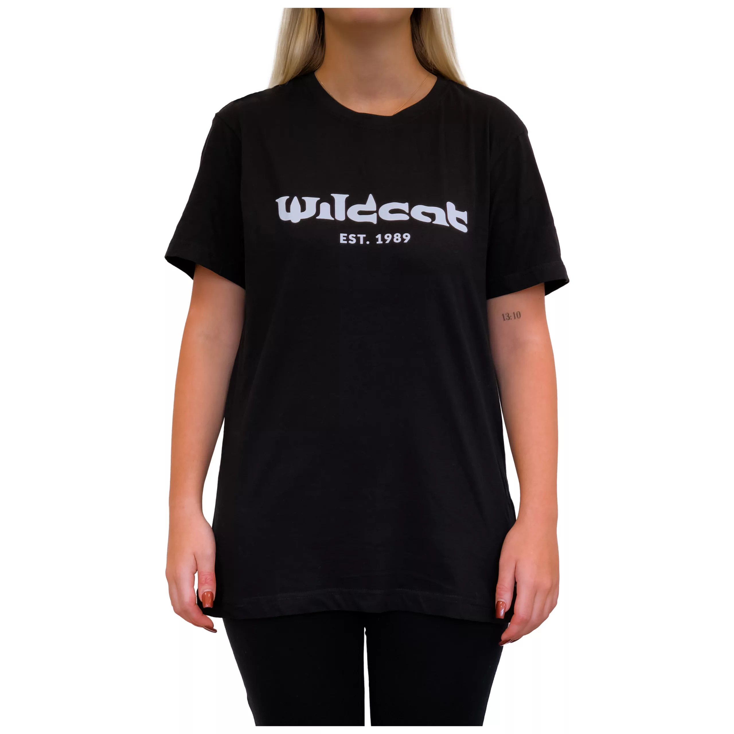 Unisex schwarzes T-Shirt mit Wildcat Logo, Vorderansicht