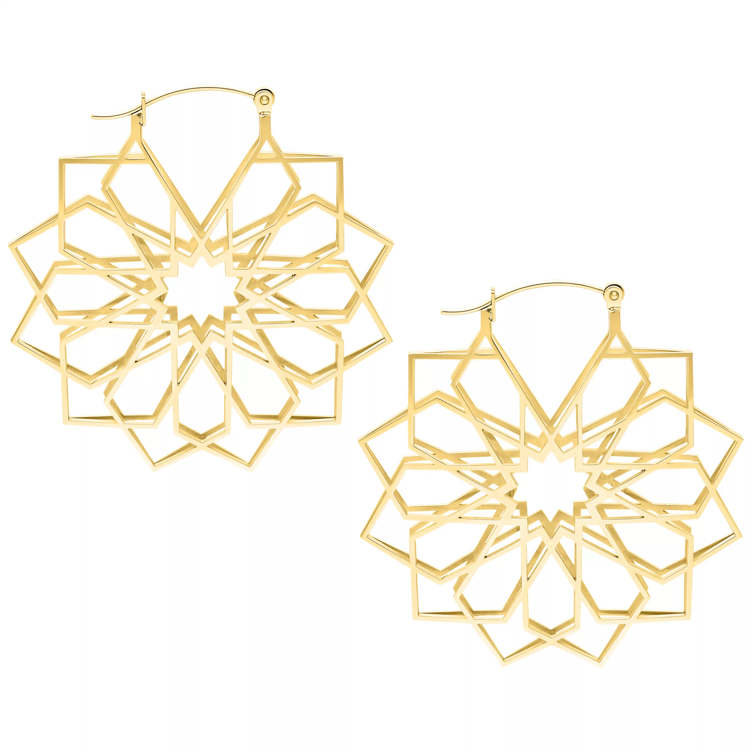 Goldene Kaleidoscope Hoops aus Chirurgenstahl auf weißem Hintergrund