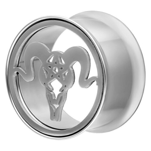 Silberner Tunnel mit Pentagramm und Stierkopf auf weißem Hintergrund