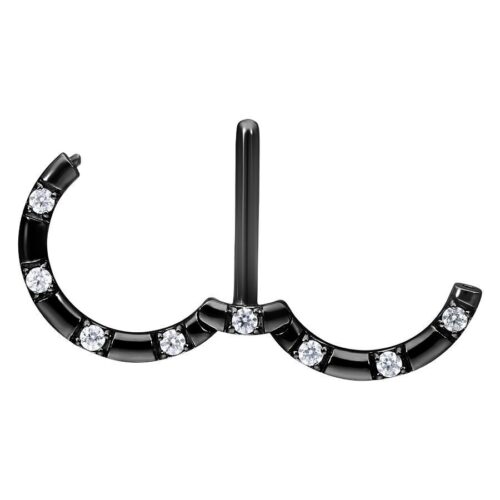 Schwarzer Nipple Clicker aus Stahl mit klaren Kristallen auf weißem Hintergrund