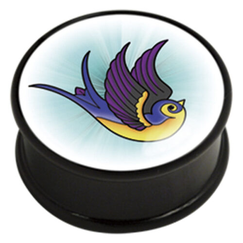 Schwarzer PMMA Plug mit bunter Schwalbe auf weißem Hintergrund