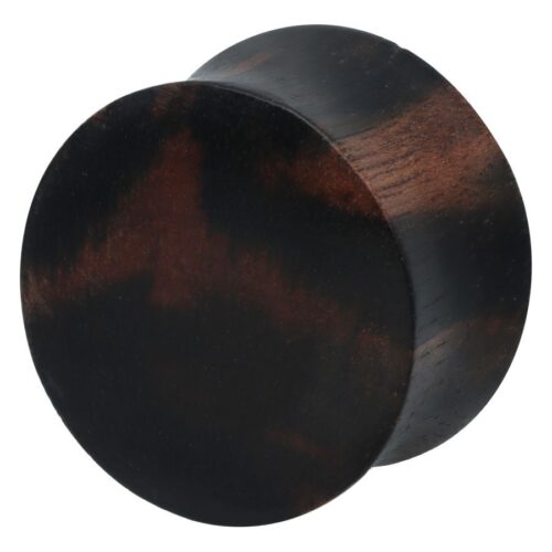 Runder Plug aus dunklem Ebonywood vor weißem Hintergrund